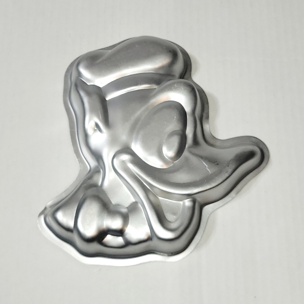 Vintage Donald Duck Cake Pan